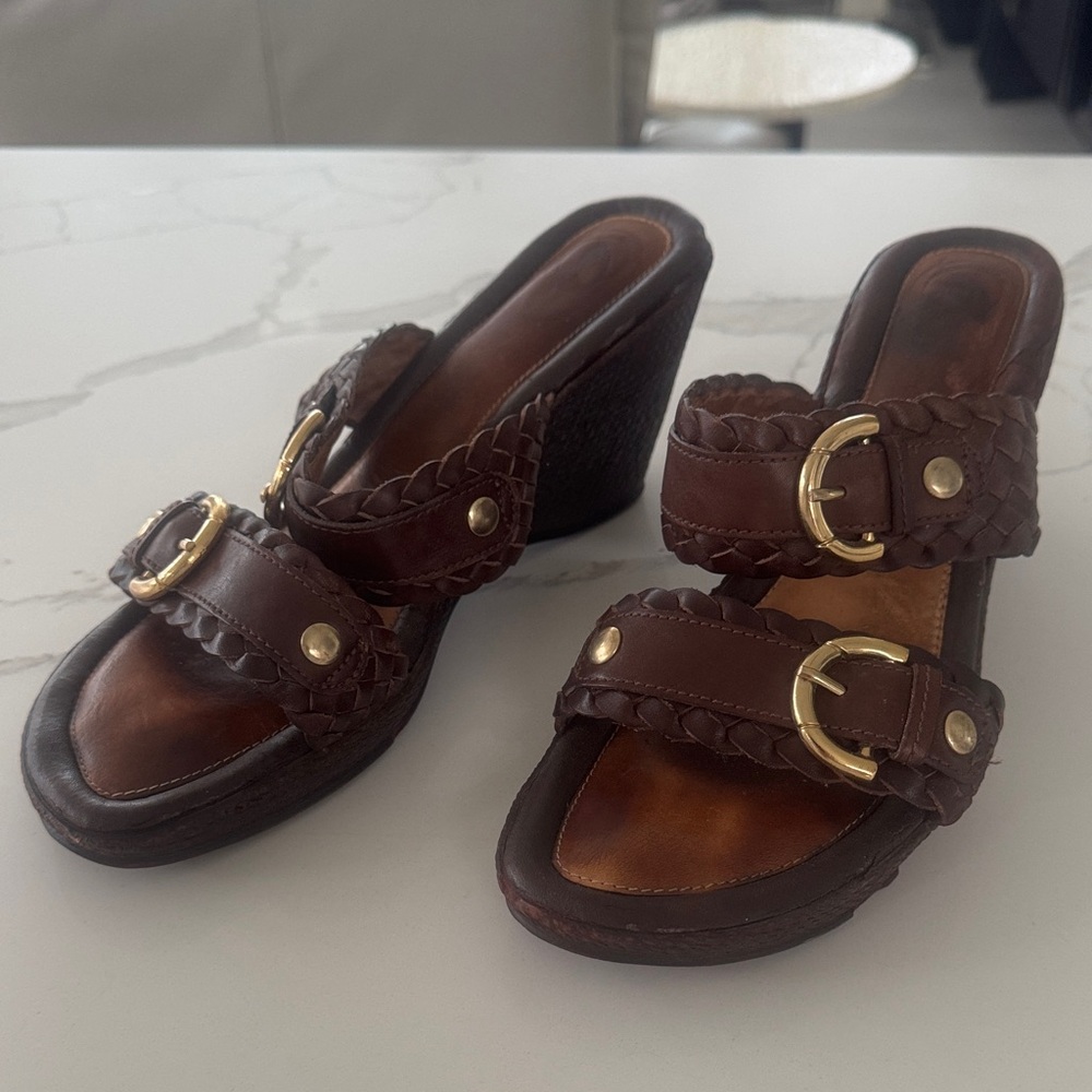 Nurture by Lamaze Brown Braided Leather Wedge Sandals with Gold Buckles